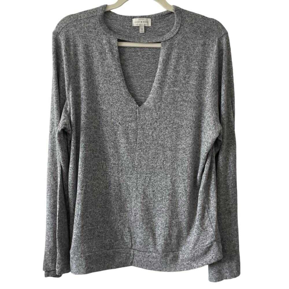 Lucky Brand Heathered Gray keyhole  V-Neck Sweater | Medium
